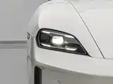 Фото 8 - Porsche Taycan