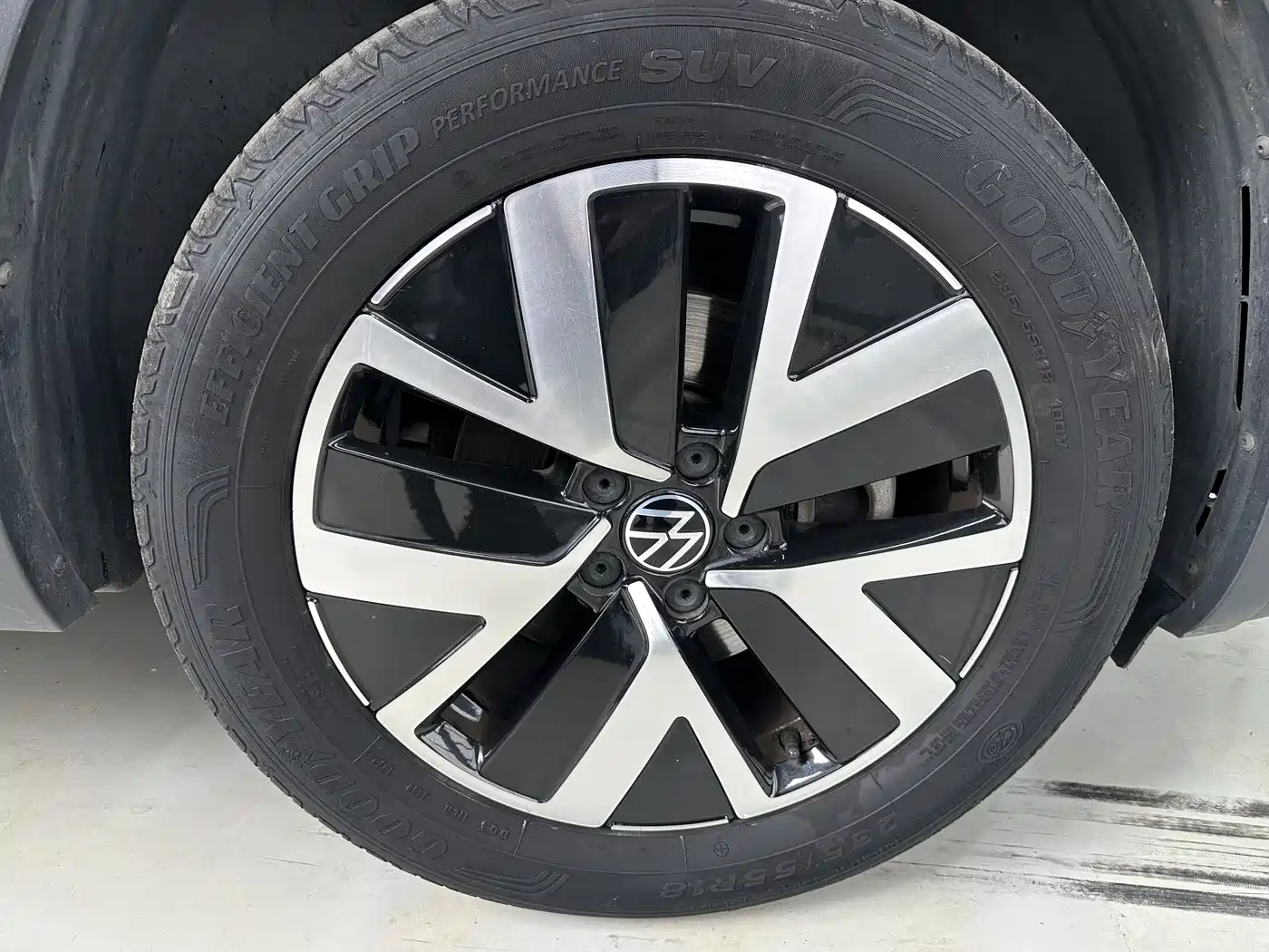 Volkswagen Tayron 2023 330TSI 2WD Luxury Plus Advanced Edition фото 13