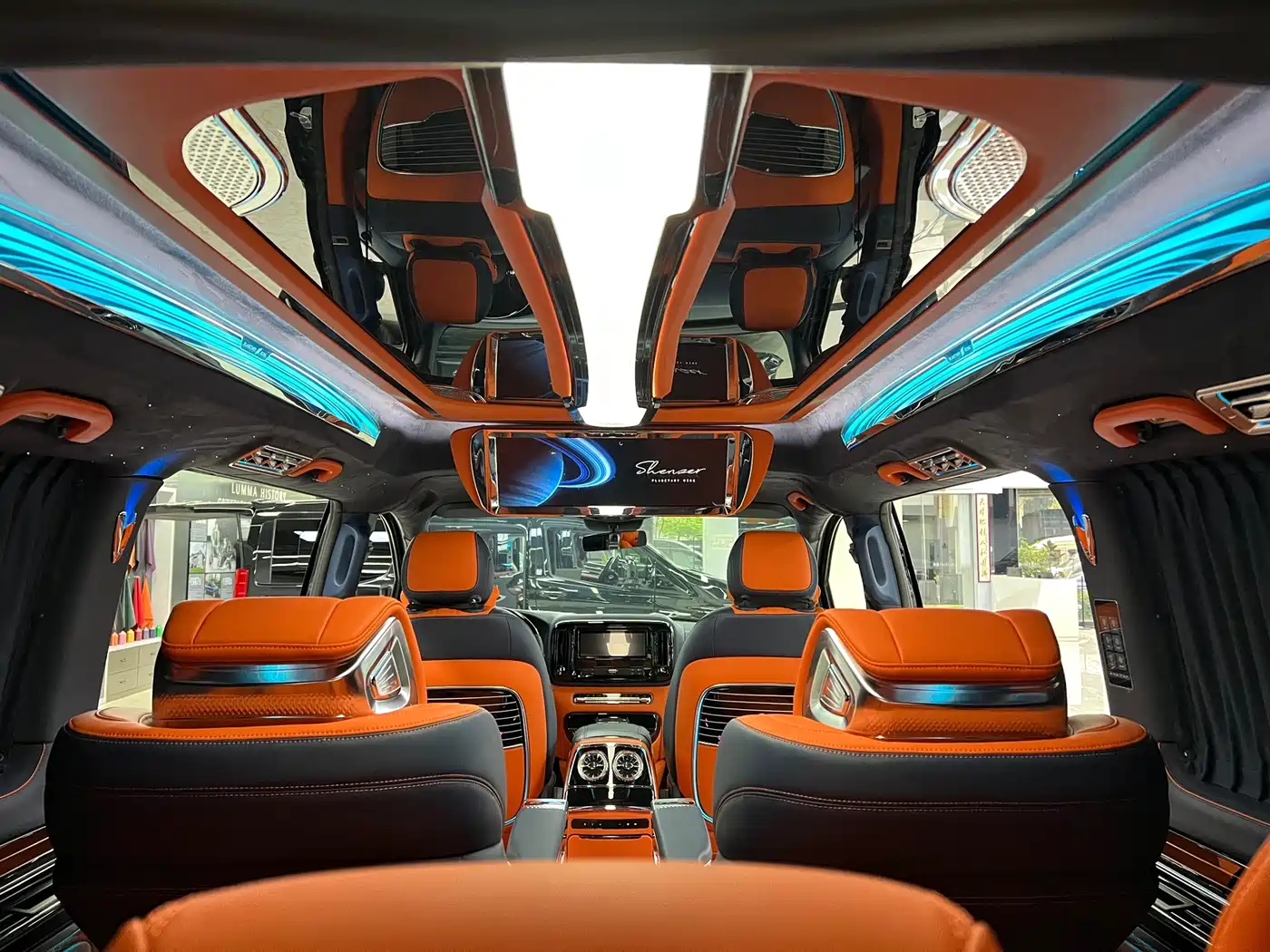 Mercedes-Benz V-Class 2024 V 300 L Long Wheelbase Premium фото 8