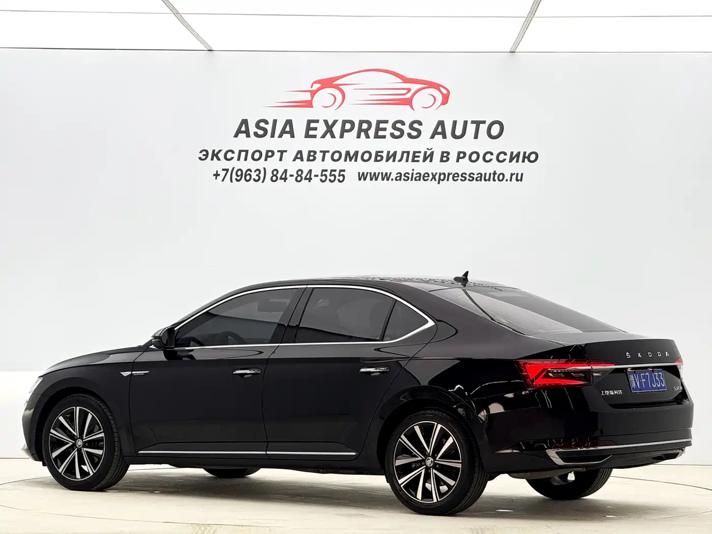 Škoda Superb 2023 TSI280 DSG Premium Edition фото 6