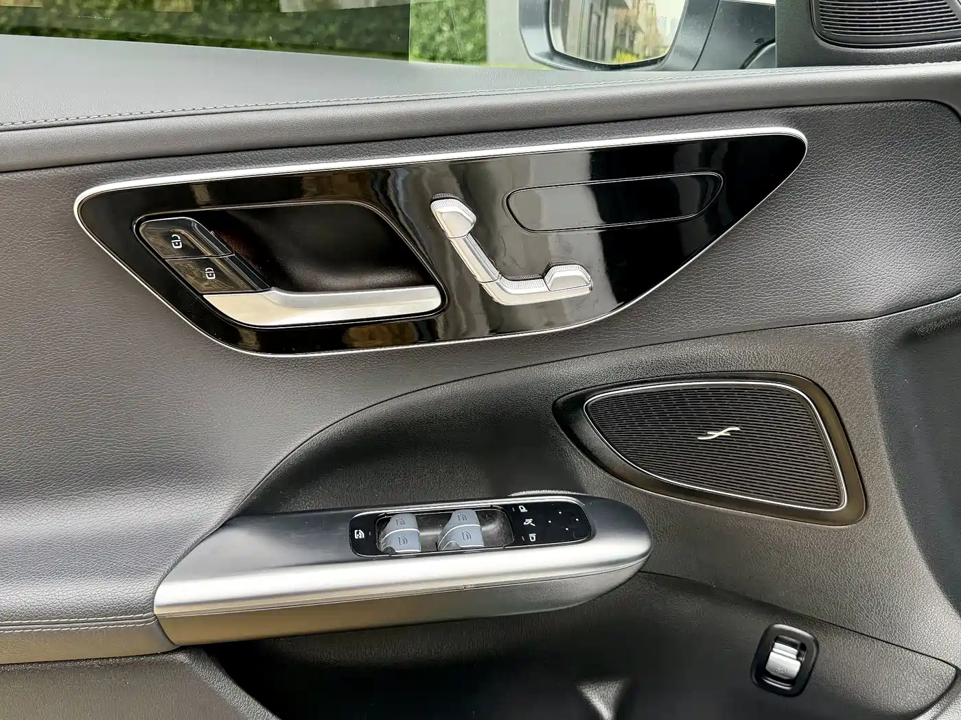 Mercedes-Benz C-Class 2023 C 260 L Sport фото 19