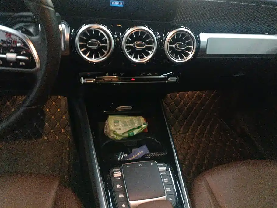 Mercedes-Benz GLB 2022 GLB 220 Dynamic фото 13