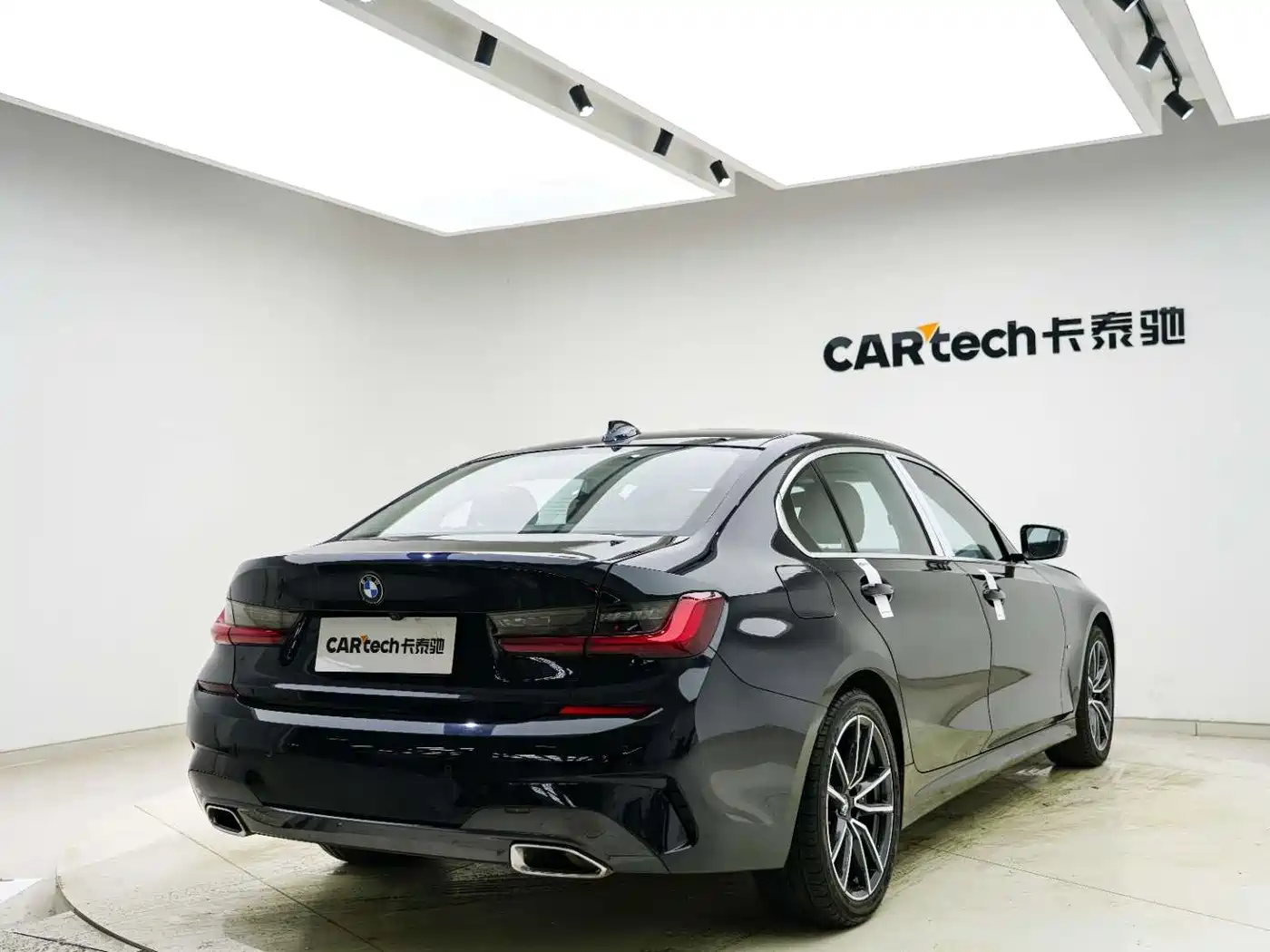 BMW 3-SERIES