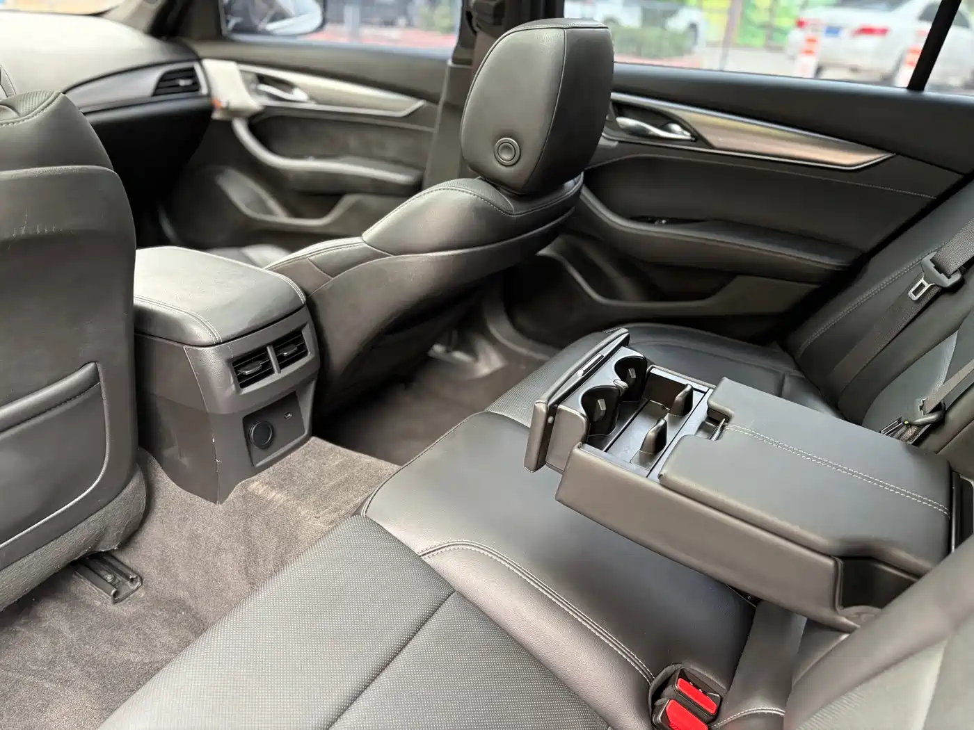 Cadillac CT5 2022 28T Premium Edition фото 13