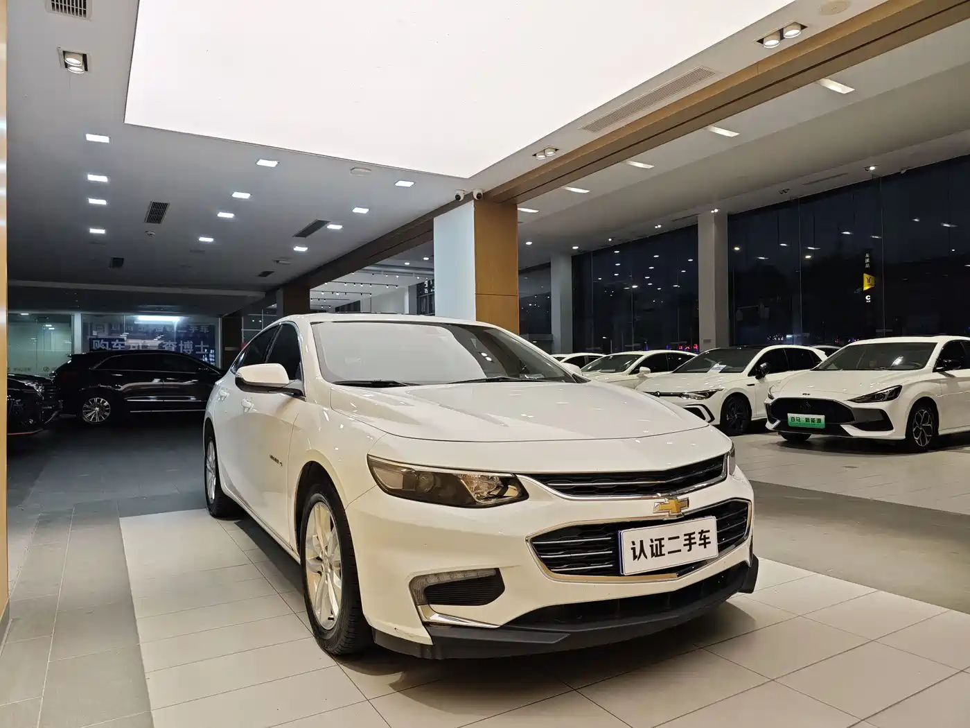 Chevrolet Malibu XL 2018 530T Auto RuiChi Edition фото 5