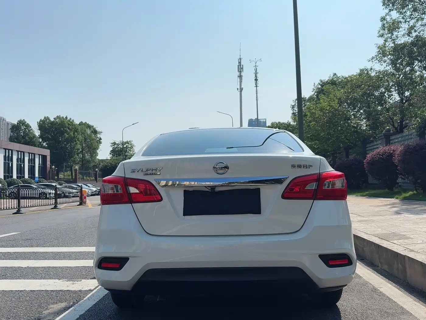 Nissan SYLPHY, миниатюра 8