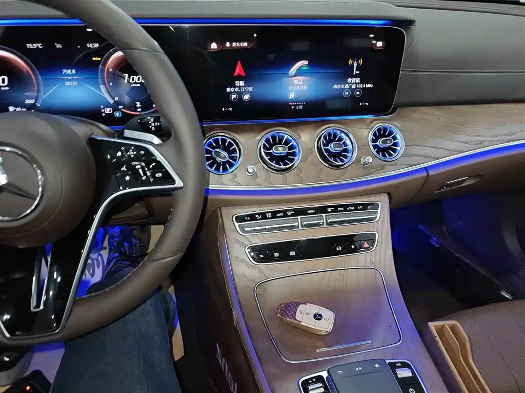 Mercedes-Benz E-Class 2023 Facelift E 260 L фото 10
