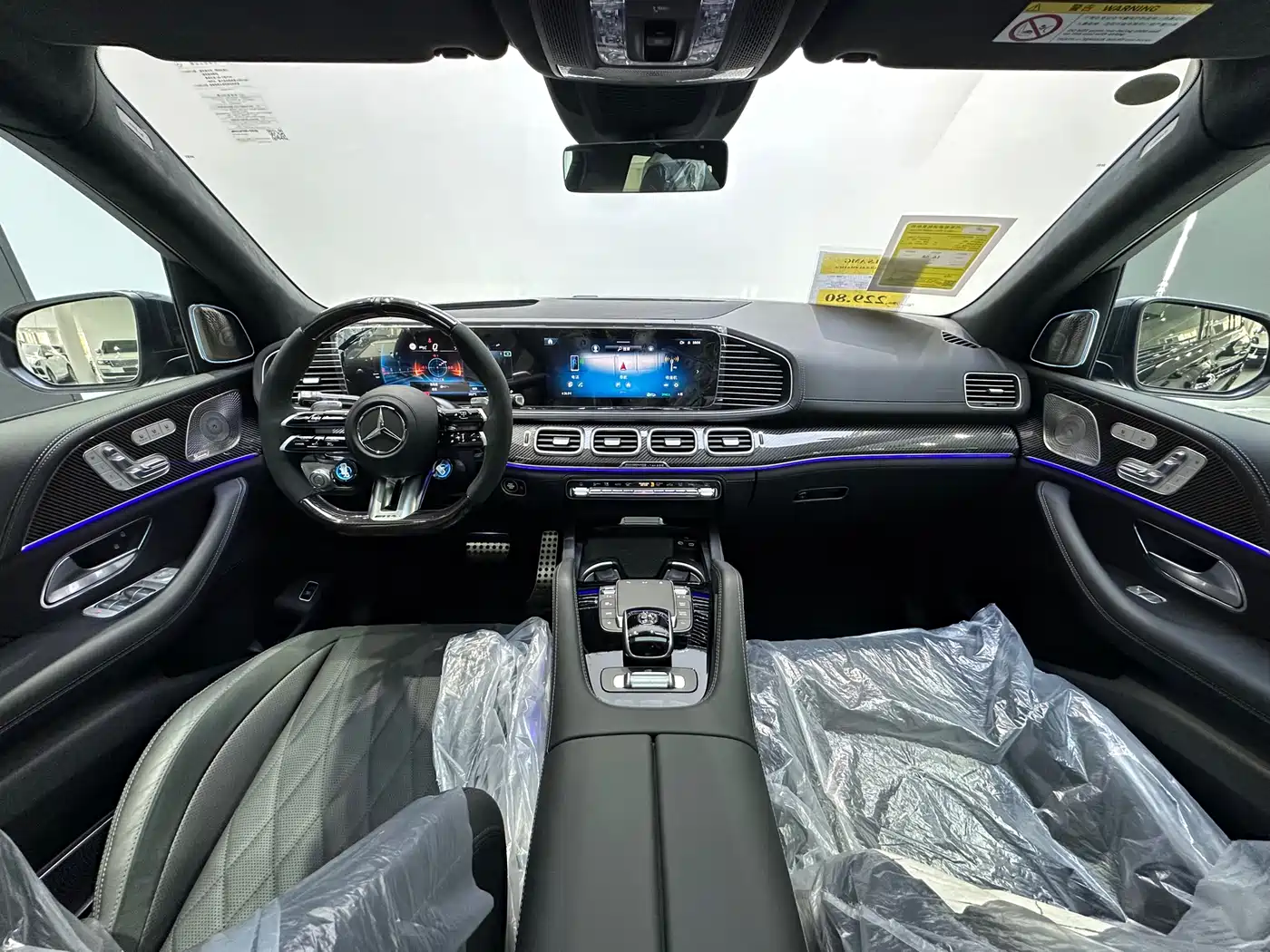 Mercedes-Benz GLS AMG 2024 AMG GLS 63 4MATIC+ фото 12