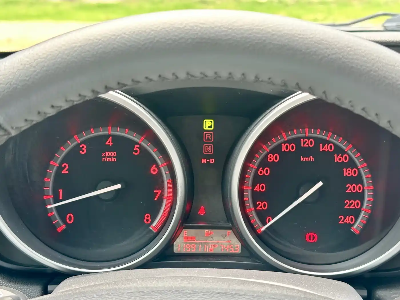 Mazda Mazda3 Axela 2013 2011 Sedan 2.0L Automatic Luxury