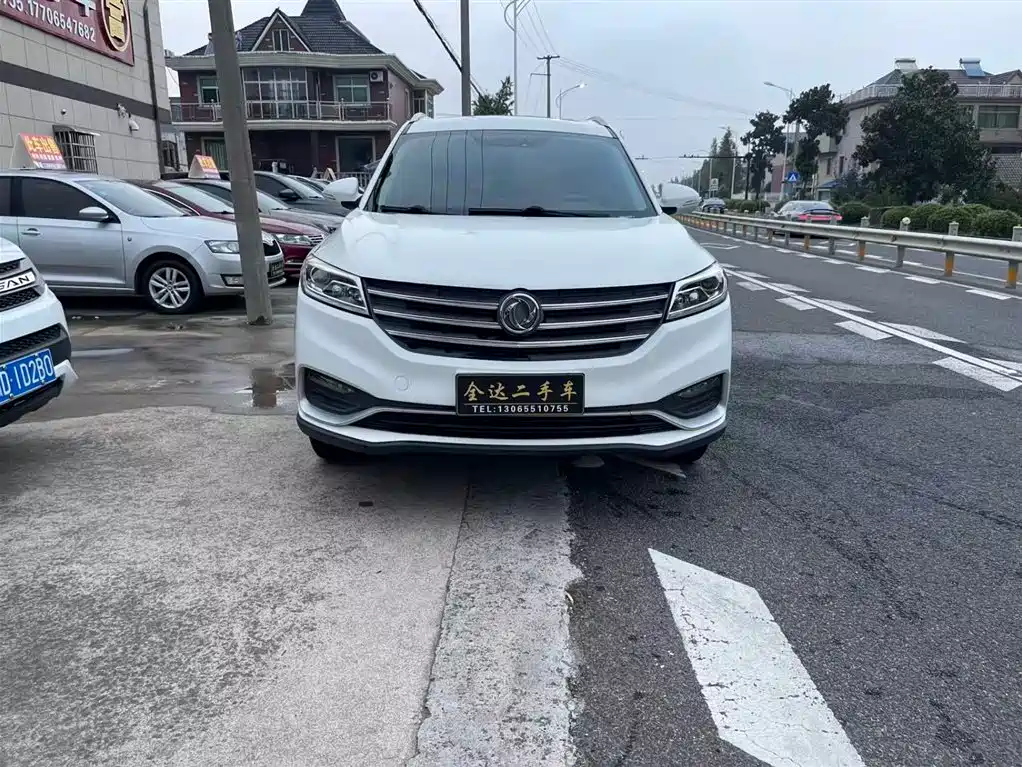 Dongfeng Fengguang Fengguang 580 2019 2020 1.5T Manual Luxury