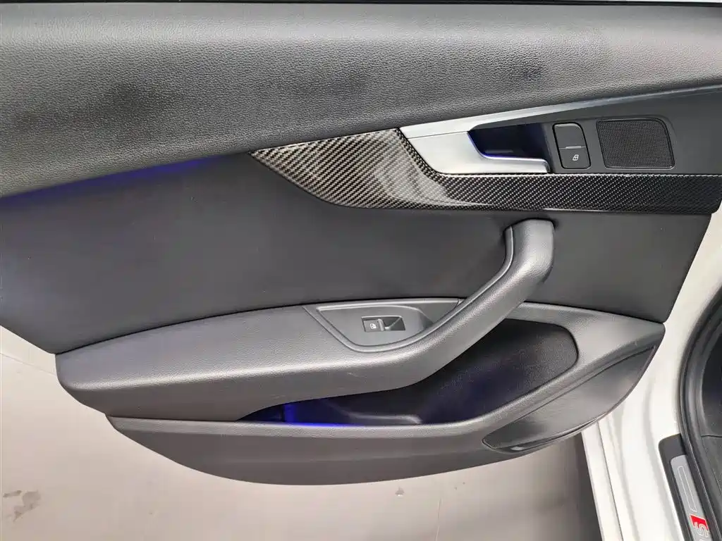 Audi A4L 2019 40 TFSI Fashion (China VI) фото 22