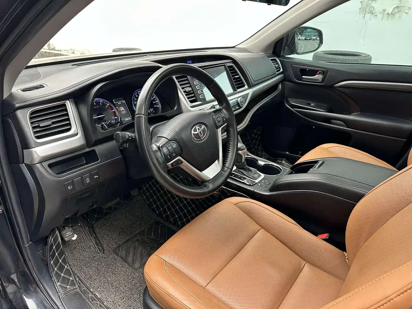 Toyota Highlander 2021 2.0T AWD Knight 7-Seater фото 10
