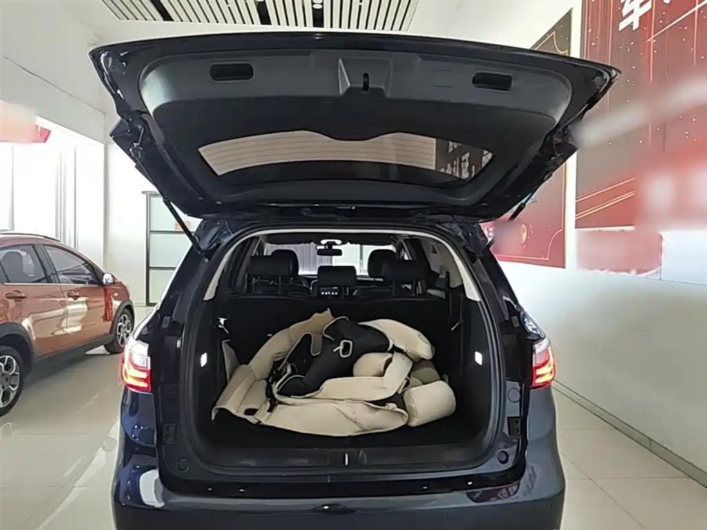 BYD Song MAX 2017 1.5T Manual Smart Luxury 7-Seater фото 15