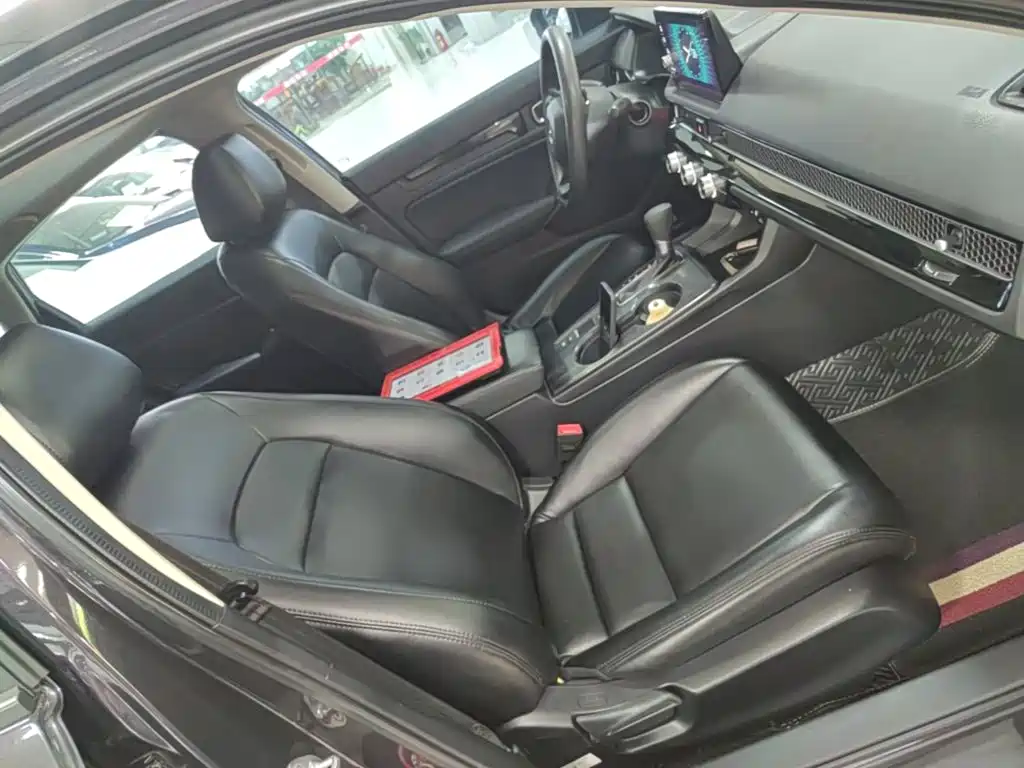 Honda Integra 2024 2023 HATCHBACK 240TURBO CVT Trend Leader Edition