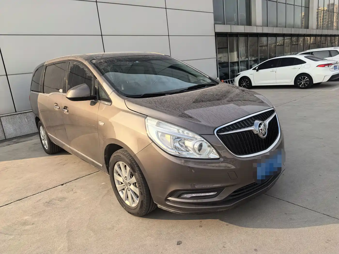Buick GL8 2017 25S Luxury China V фото 3