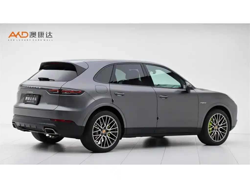 PORSCHE CAYENNE NEW ENERGY