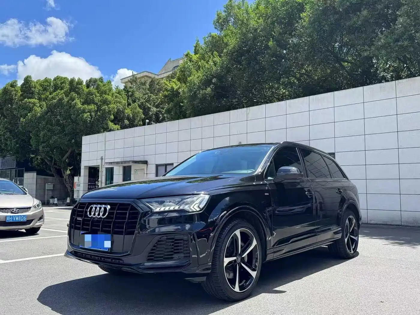 AUDI Q7