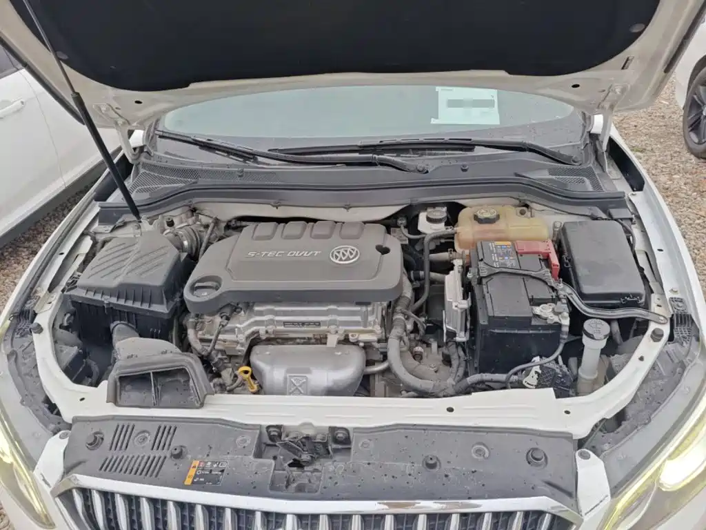 Фото 20 - Buick Excelle