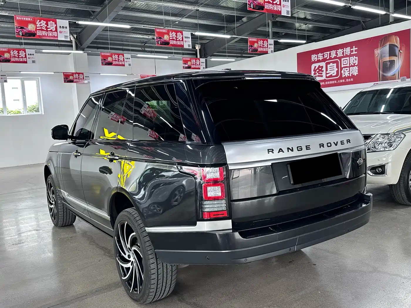Land Rover Range Rover 2015 3.0 SC V6 Vogue фото 11