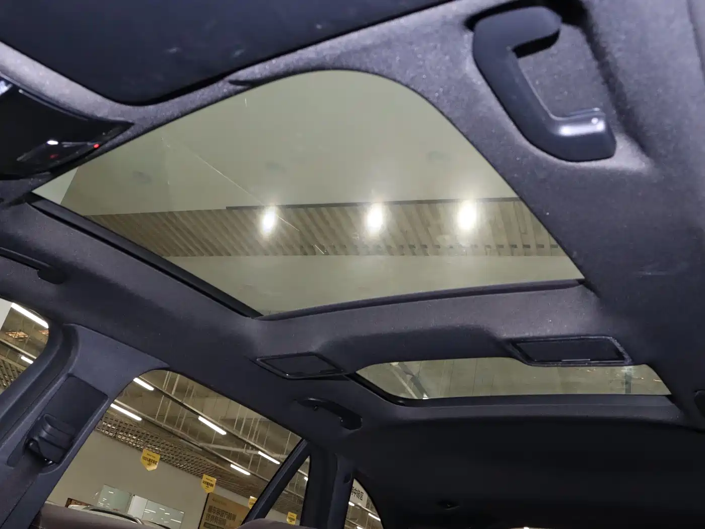 Mercedes-Benz GLC 2022 Facelift GLC 260 L 4MATIC Luxury Model фото 20
