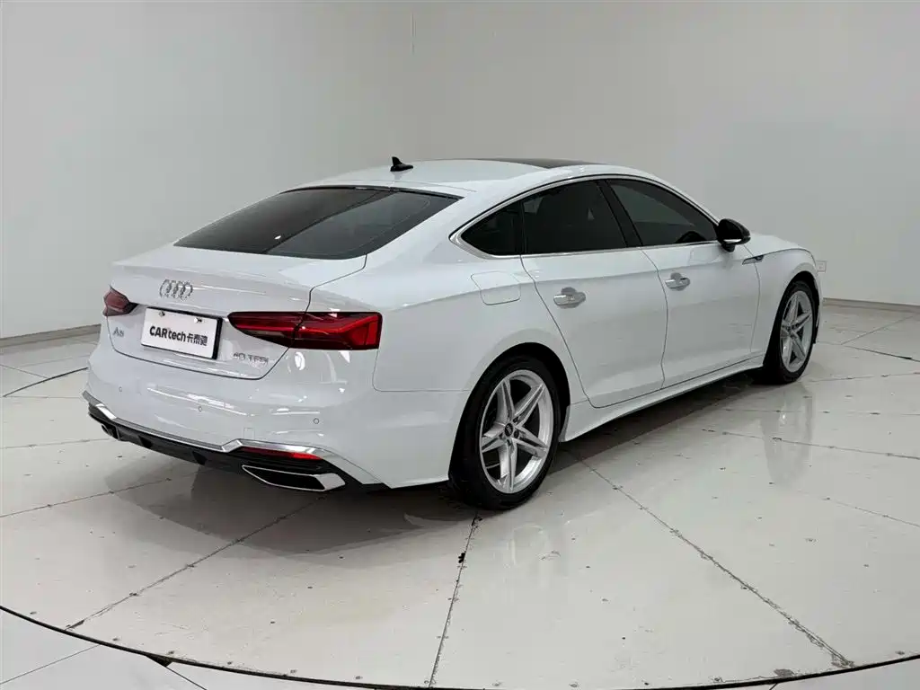 Audi A5 (Import) 2023 Sportback 40 TFSI Fashion Dynamic фото 8
