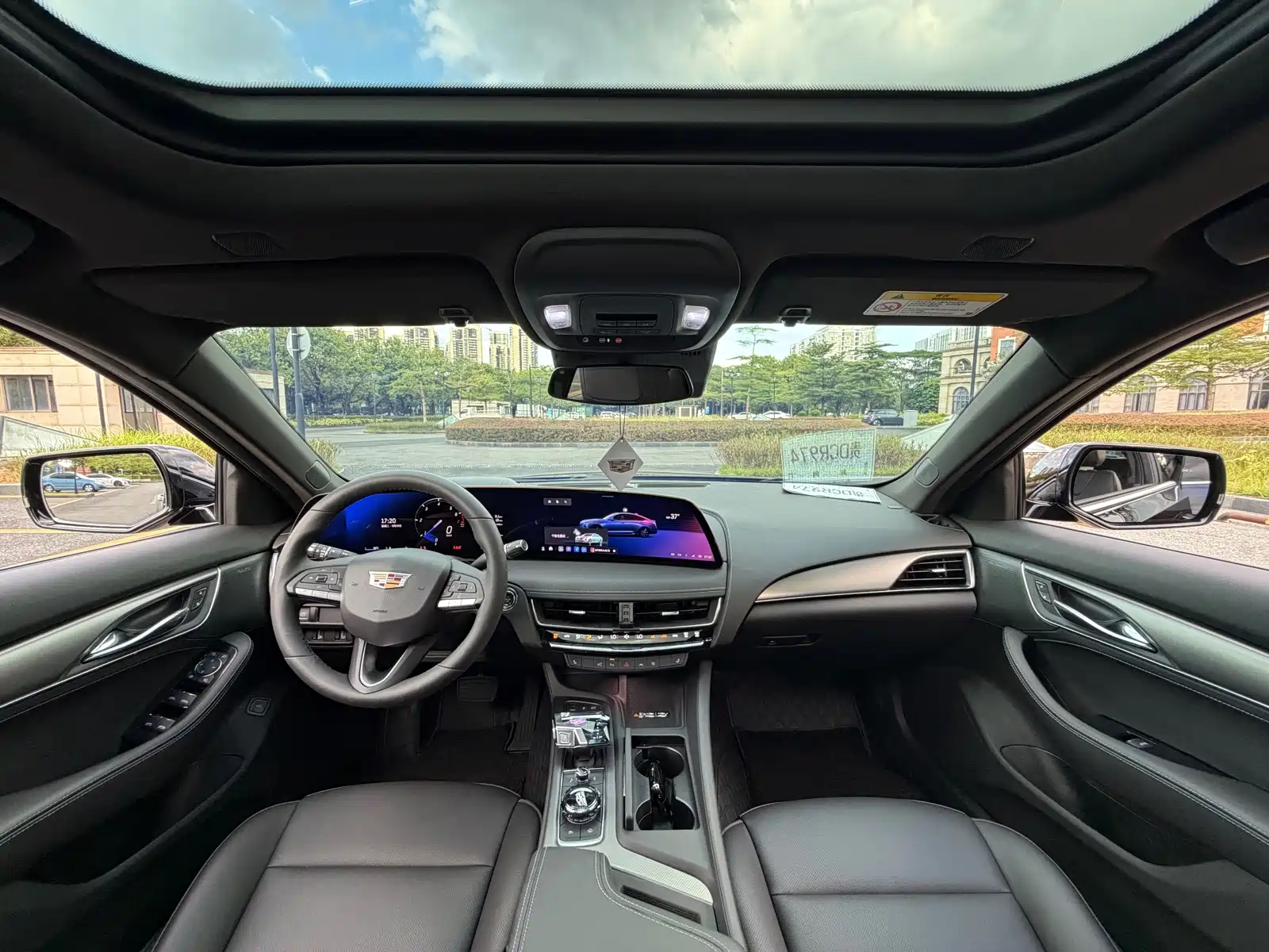 Фото 11 - Cadillac CT5