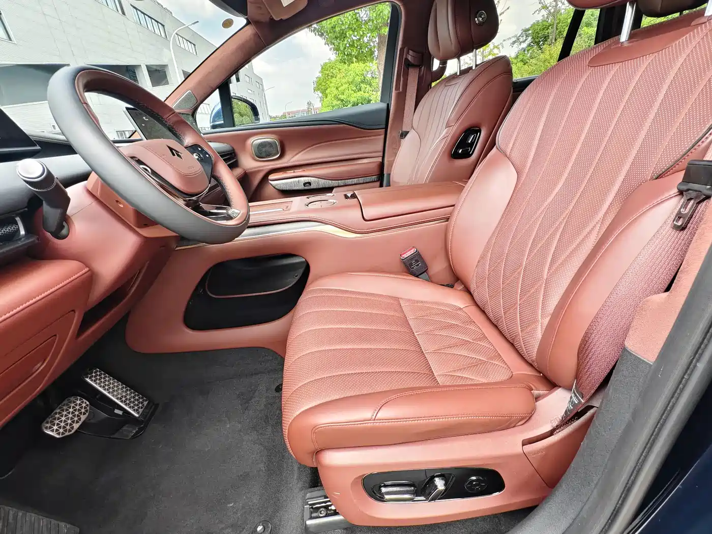 GAC Haobo Hyper HL 2025 2025 Model Revised 350 Max 6-Seater Lidar Version