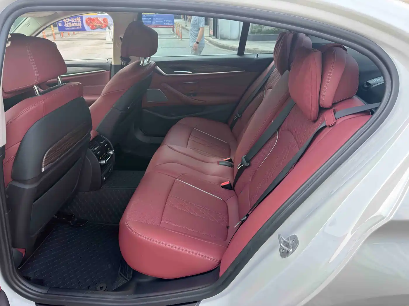 BMW 5 Series 2022 530Li Exclusive Luxury Package фото 7