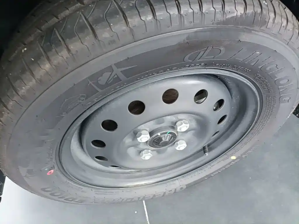 Wuling Motors Wuling Zhiguang NEV 2026 2025 Standard Version