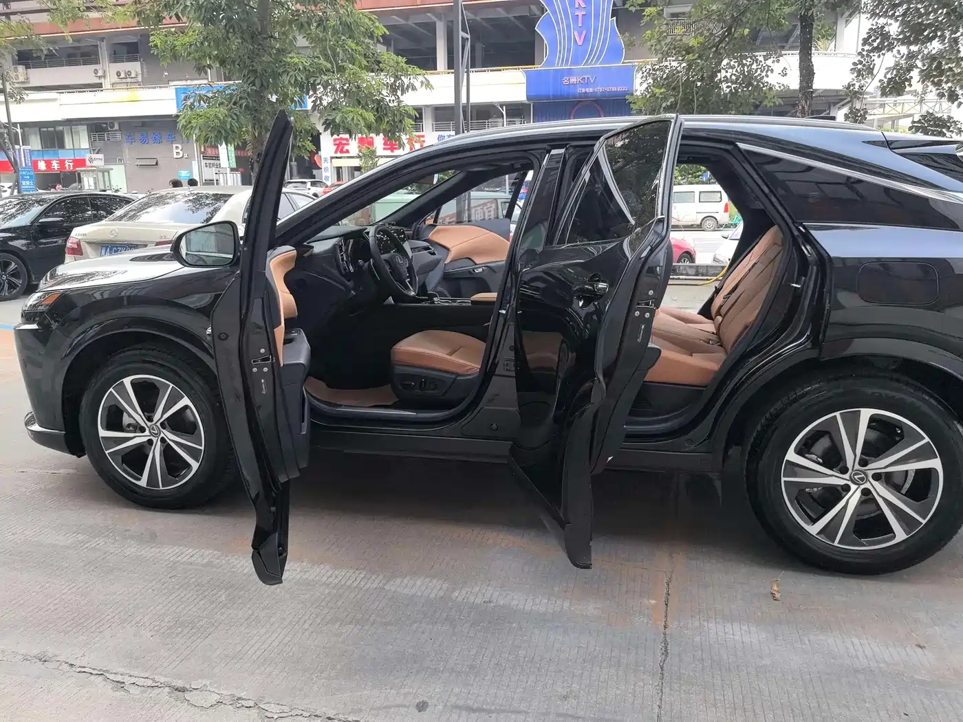 Lexus RX 2025 2025 350h 2WD Comfort Edition