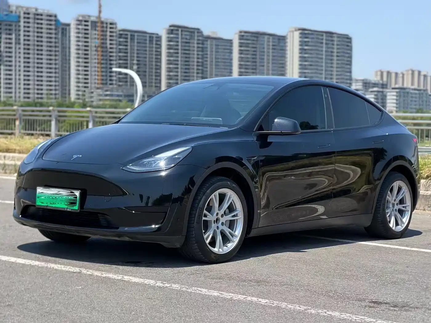 Tesla Model Y 2022 Rear-Wheel Drive Version