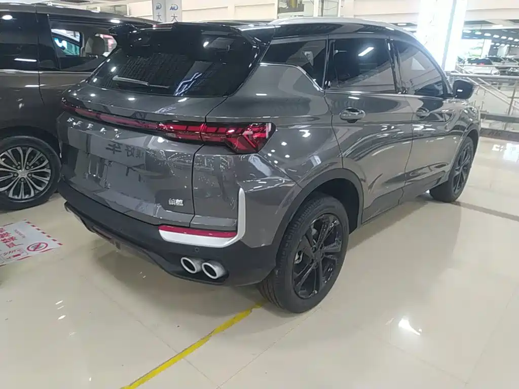Фото 5 - Geely Coolray