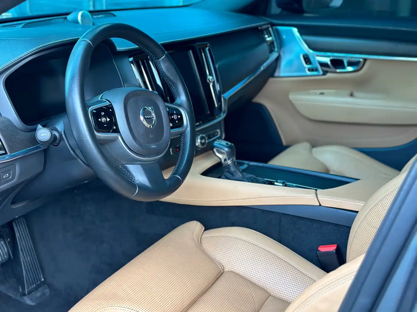 Volvo V90 2019 Cross Country T5 AWD Prestige Edition (China V) фото 10