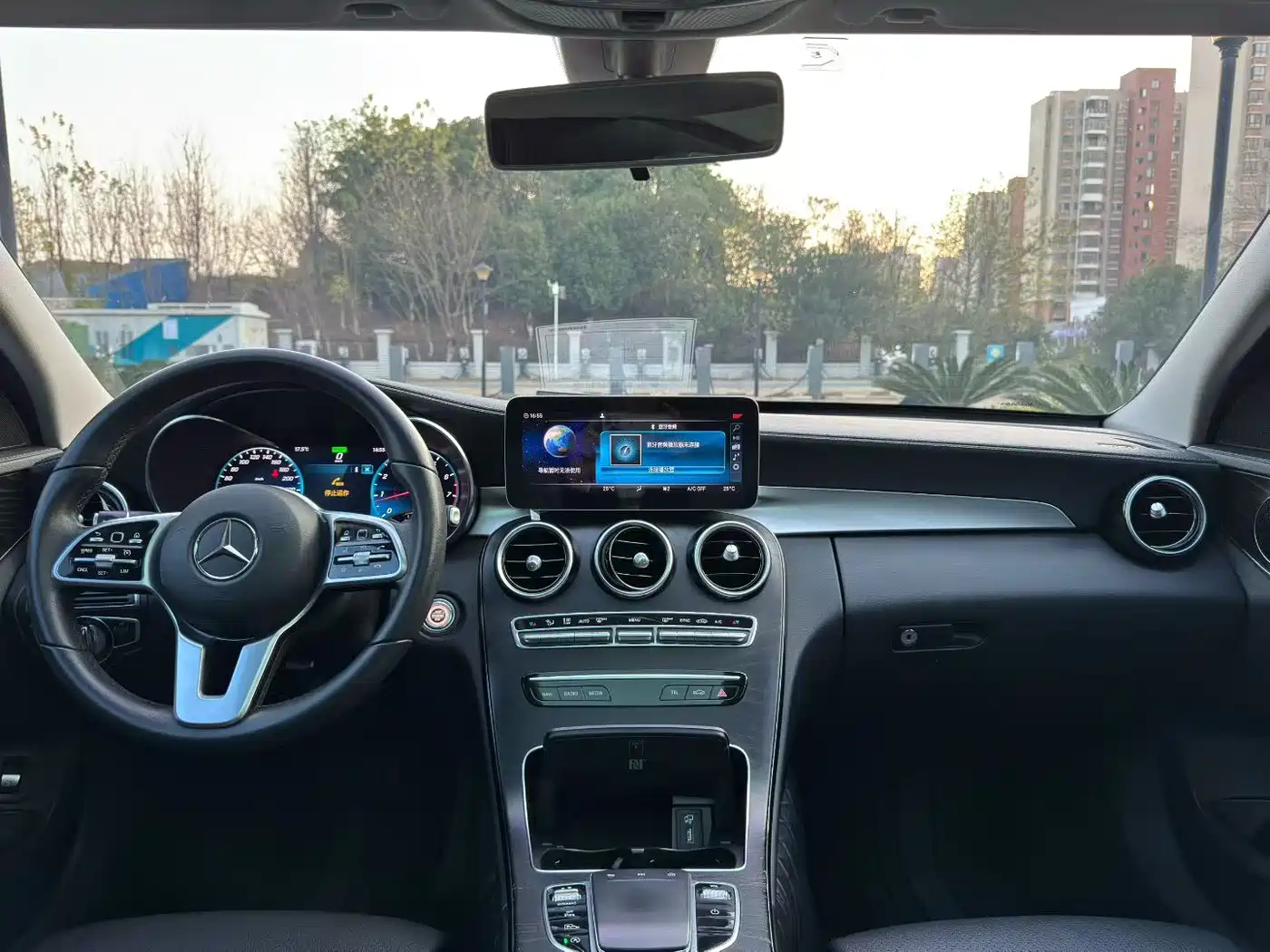 Mercedes-Benz C-Class 2019 Facelift C 260 L Sport фото 3