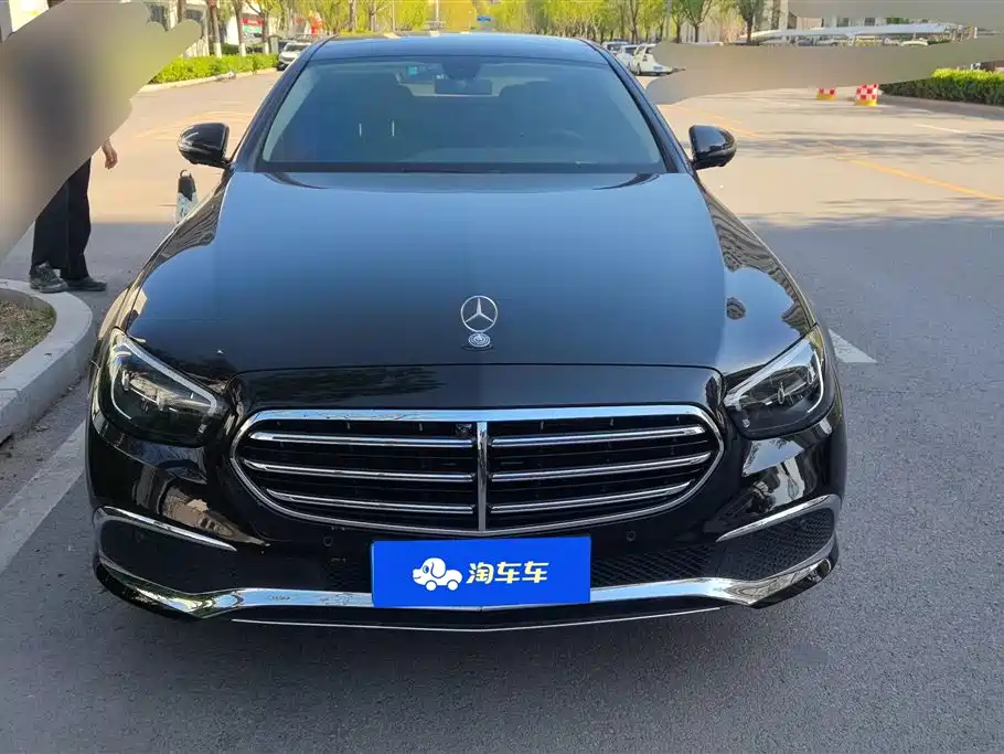  E CLASS