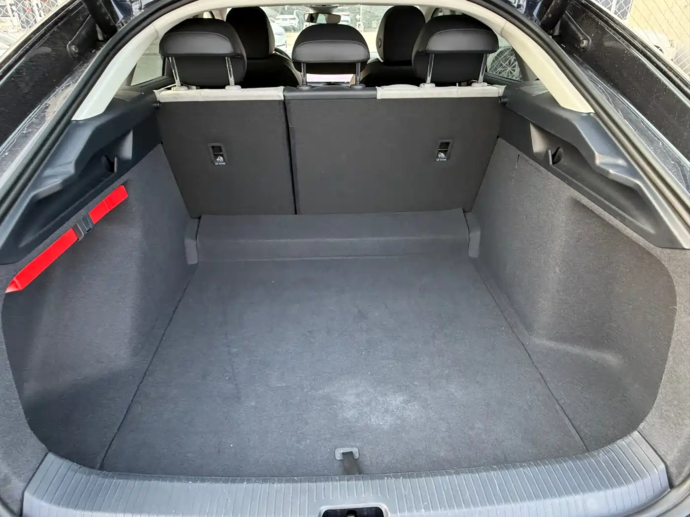 VOLKSWAGEN ID.7 VIZZION