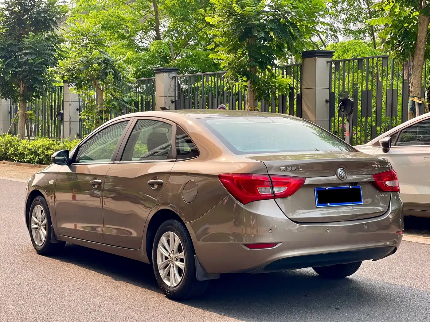 Buick Excelle 2015 15N Automatic Progressive фото 7