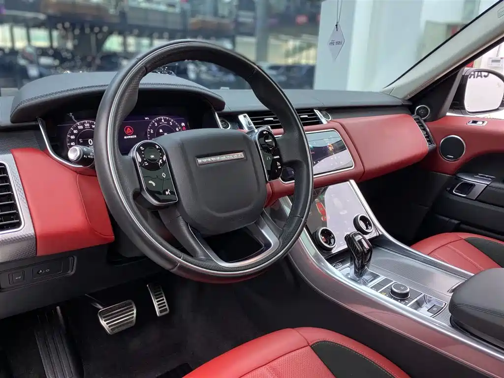 Land Rover Range Rover Sport 2020 3.0 L6 HSE DYNAMIC фото 6