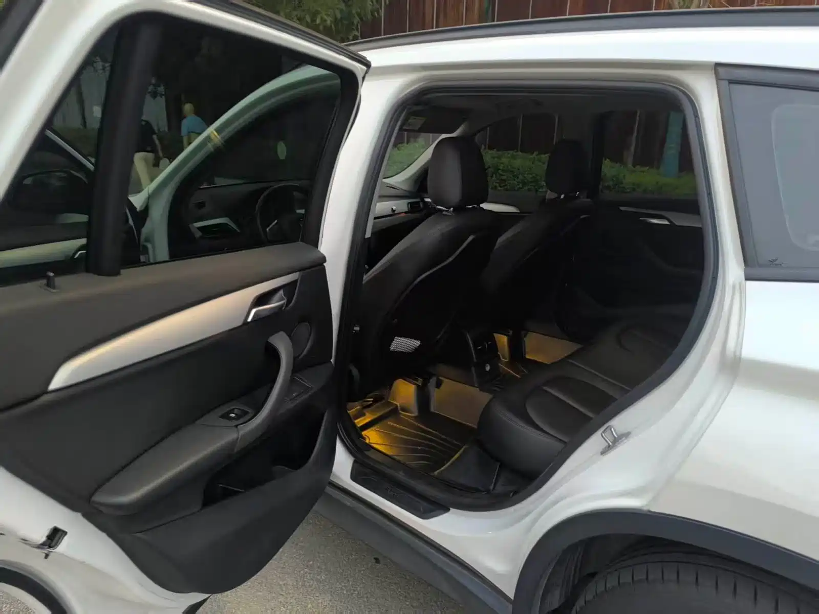 Фото 5 - BMW X1