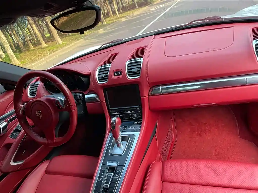 Porsche Boxster 2013 Boxster 2.7L фото 10