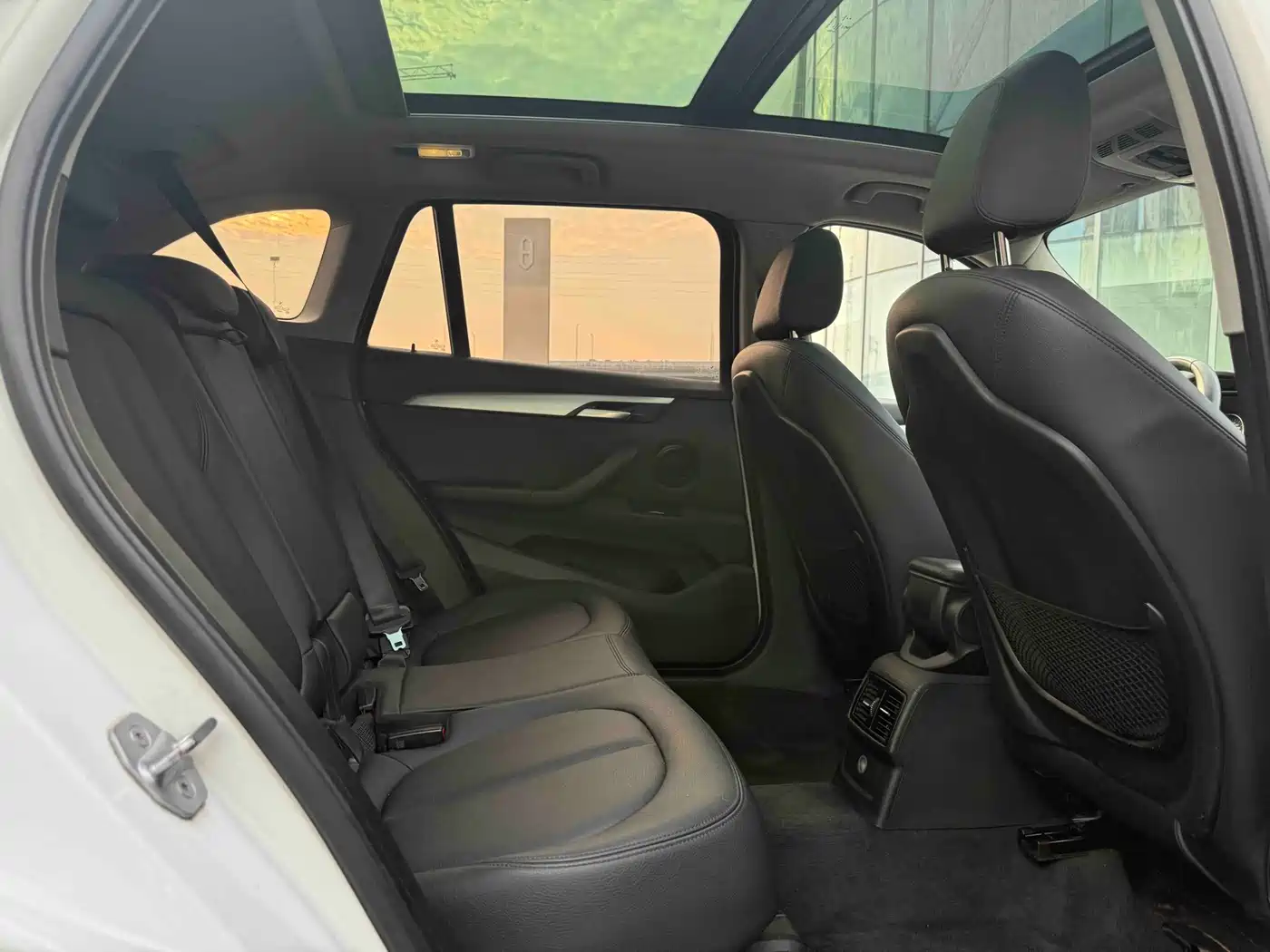 BMW X1 2018 sDrive18Li Fashion Model фото 8