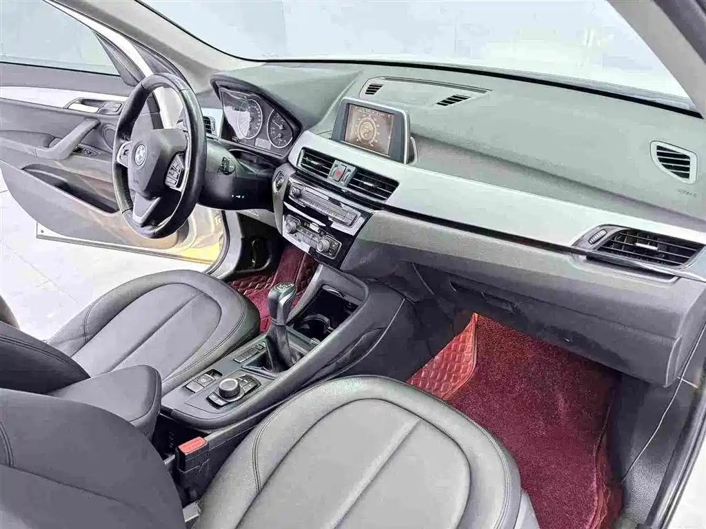 BMW X1 2016 sDrive18Li Fashion Model фото 10