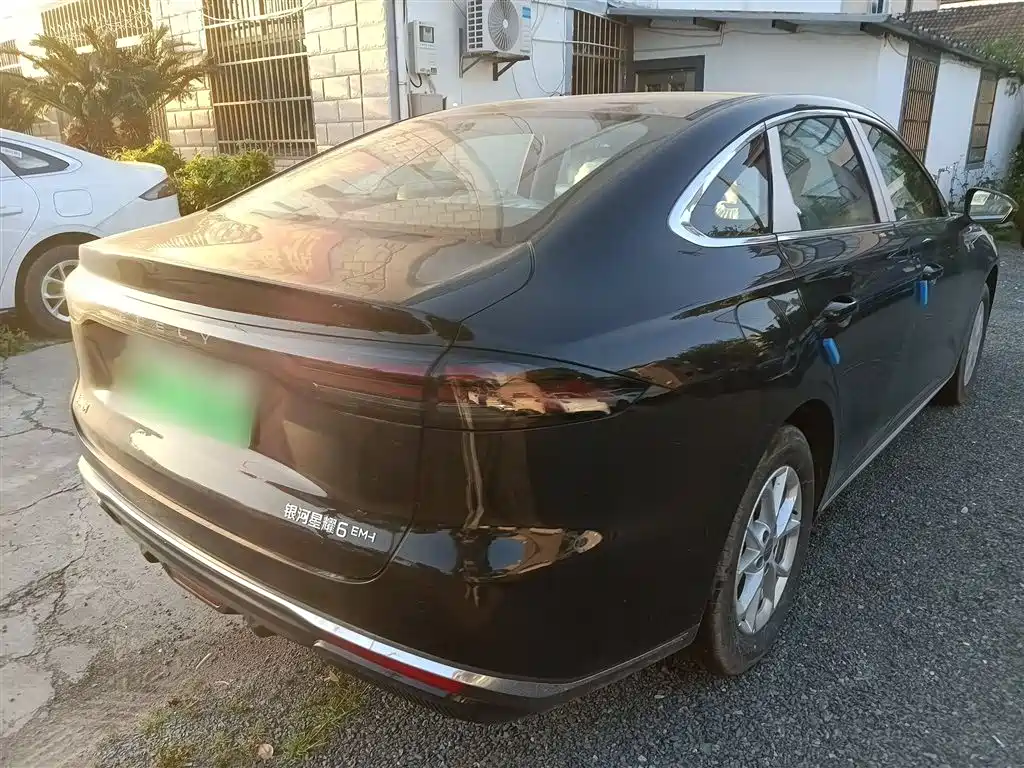 Geely Galaxy Galaxy Stellar 6 2025 125km Long Voyage Edition фото 7