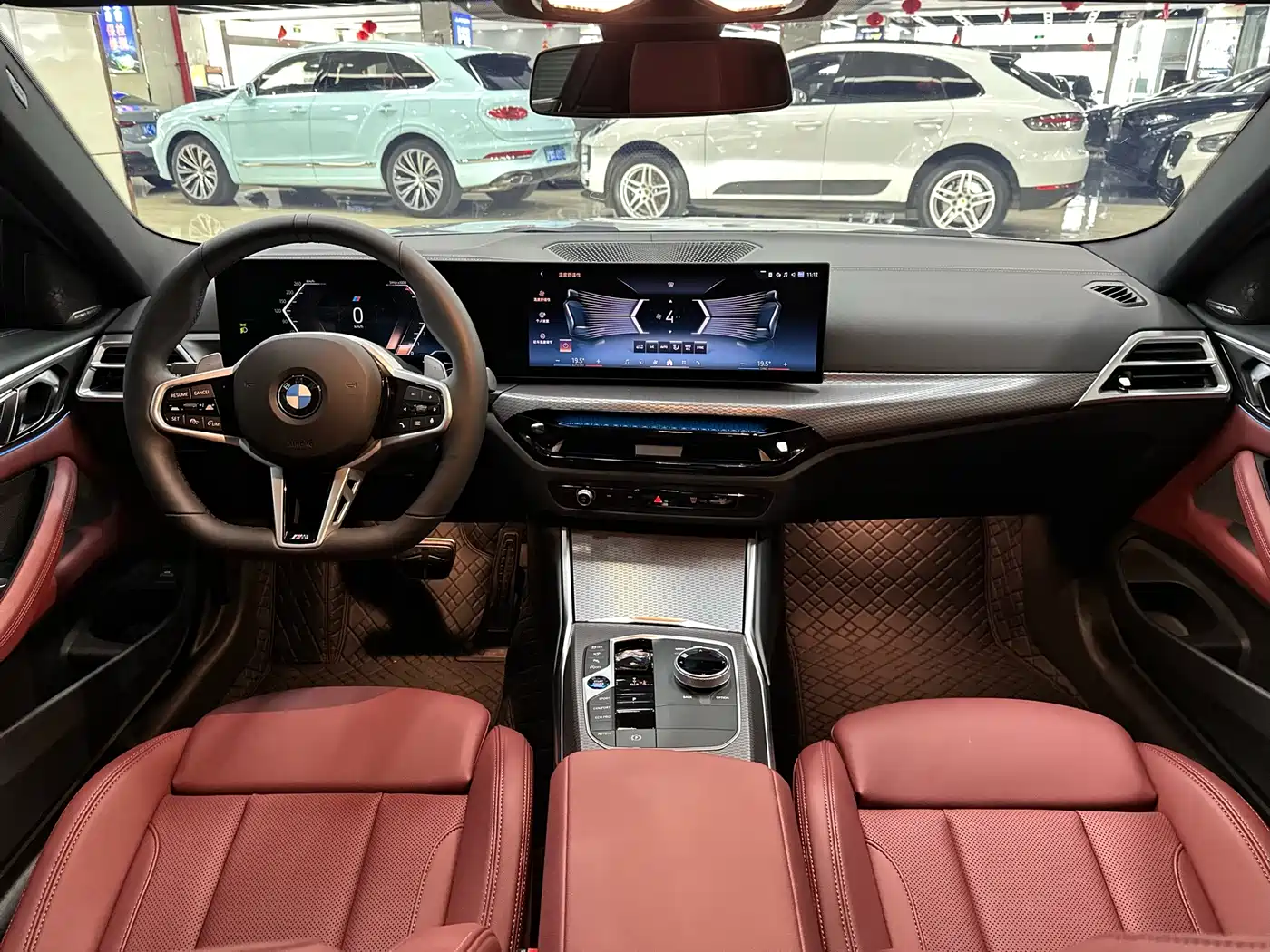 BMW 4 Series 2024 430i M Sport Shadow Edition фото 9
