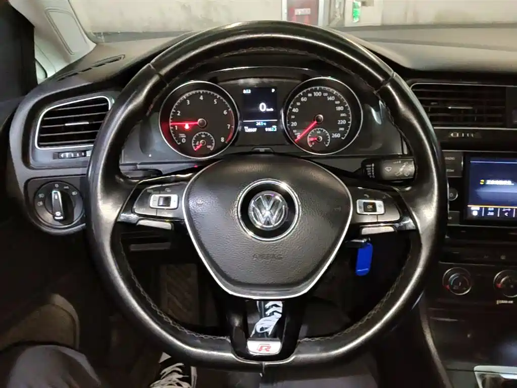 Volkswagen Golf 2018 230TSI Automatic Comfort фото 7