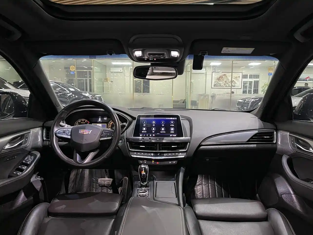 صورة 9 - Cadillac CT5