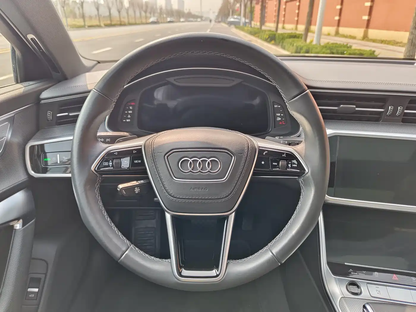 Audi A6L 2024 45 TFSI Premium Dynamic фото 17