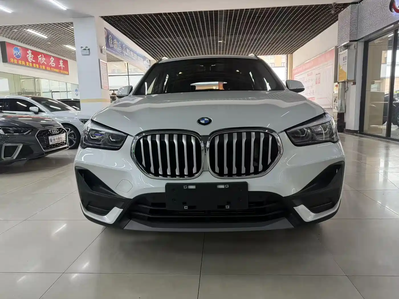 BMW X1 2022 sDrive25Li Leading фото 2