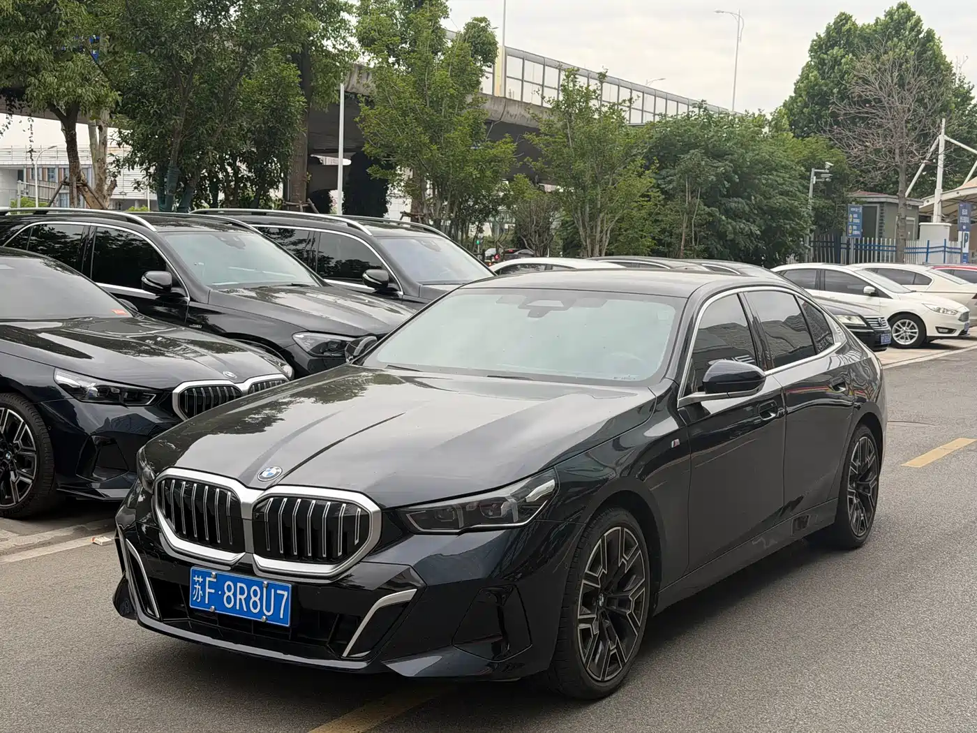 BMW 5 Series 2025 530Li Premium M Sport Package