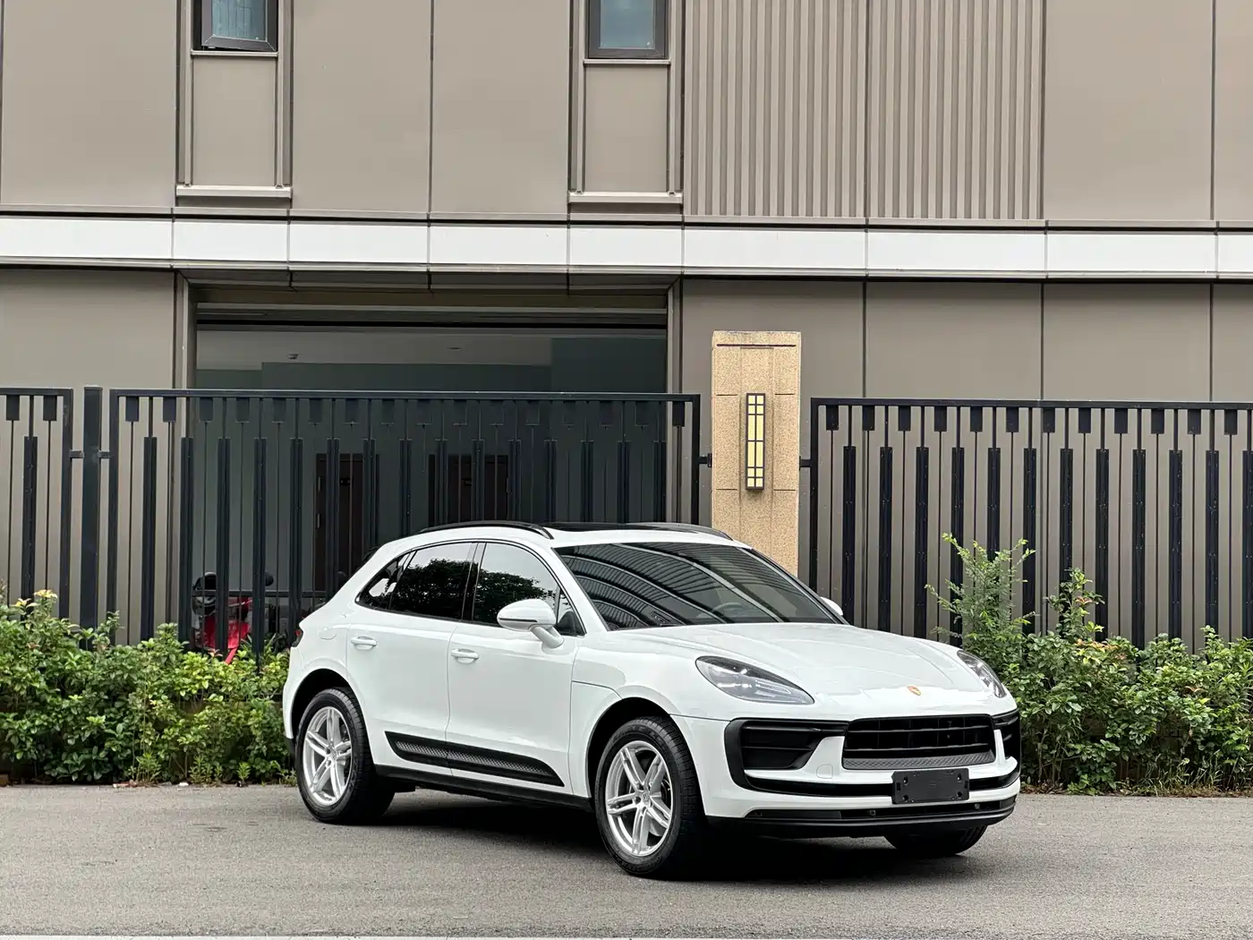 Porsche Macan 2024 Macan 2.0T фото 3